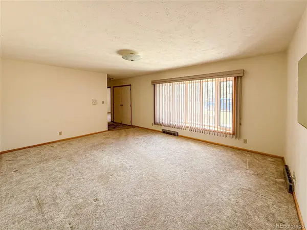862 N 14th ST, Burlington, CO 80807