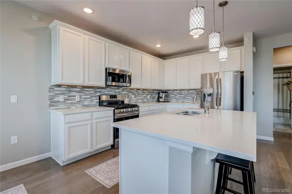 4777 Copeland CIR #204, Highlands Ranch, CO 80126