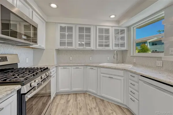 2575 Nadine DR, Colorado Springs, CO 80916