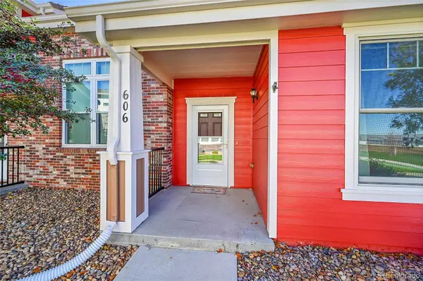 10533 Paris ST #606, Commerce City, CO 80640