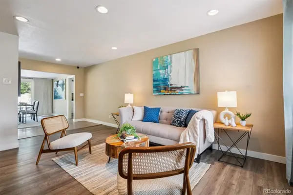5251 E Dartmouth AVE, Denver, CO 80222