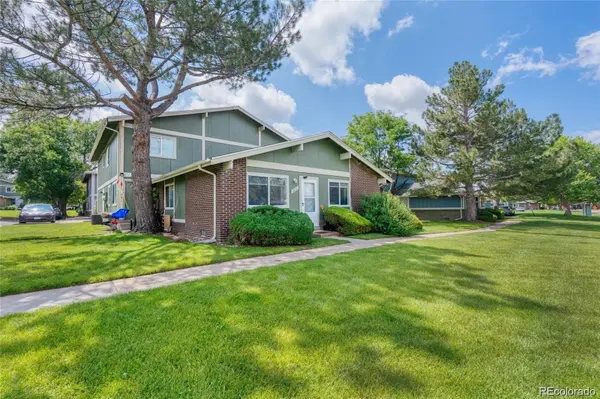 1216 S Uvalda ST, Aurora, CO 80012