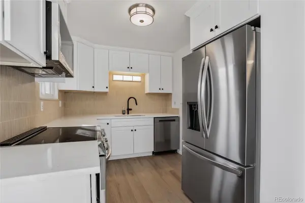 4560 E Lake CIR, Centennial, CO 80121