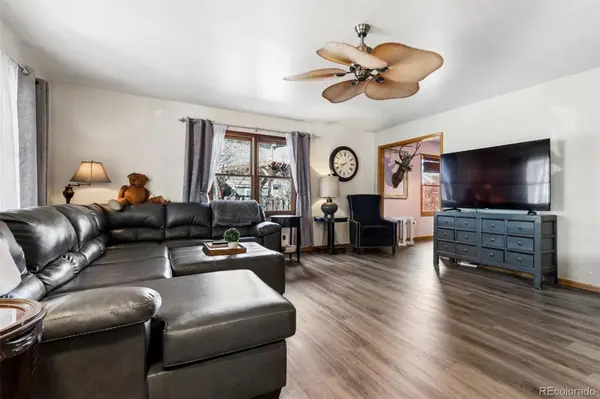 1200 Arapahoe AVE, Berthoud, CO 80513