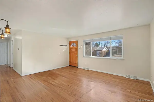 5475 S Lakeview ST, Littleton, CO 80120
