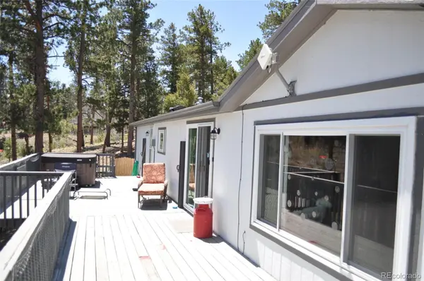 1395 Applebyy DR, Woodland Park, CO 80863