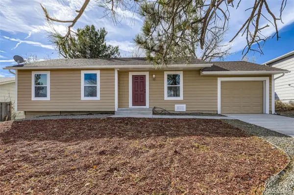 15512 E Pacific PL, Aurora, CO 80013