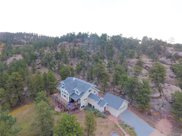 180 Valley View LN, Lyons, CO 80540