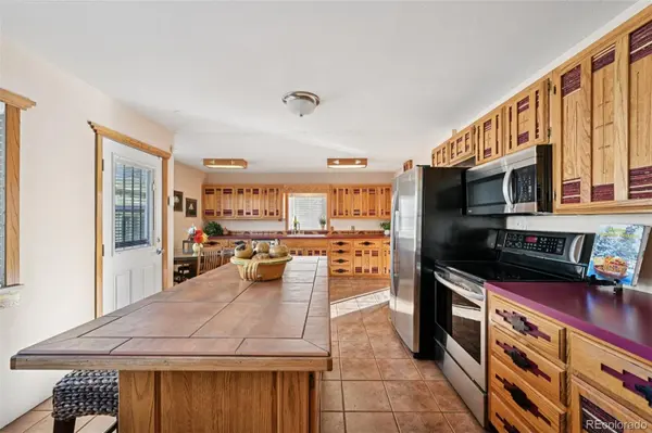 1055 N 18th ST, Colorado Springs, CO 80904