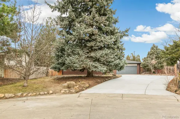8185 Sunset DR, Lakewood, CO 80214