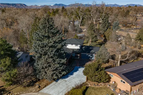 8185 Sunset DR, Lakewood, CO 80214