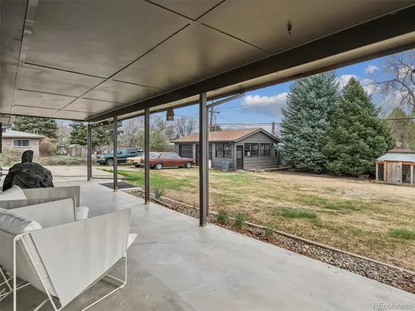 850 S Flower ST, Lakewood, CO 80226