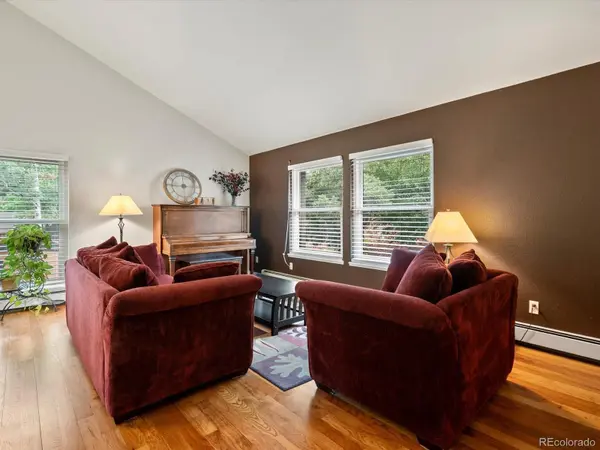 5860 W Atlantic DR, Lakewood, CO 80227