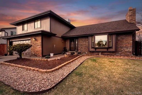 7385 W Walker DR, Littleton, CO 80123