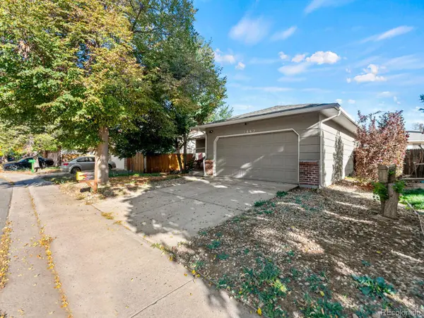 1662 Biscay CIR, Aurora, CO 80011