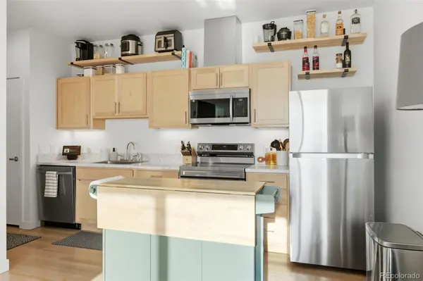 5702 Central Park BLVD #322, Denver, CO 80238