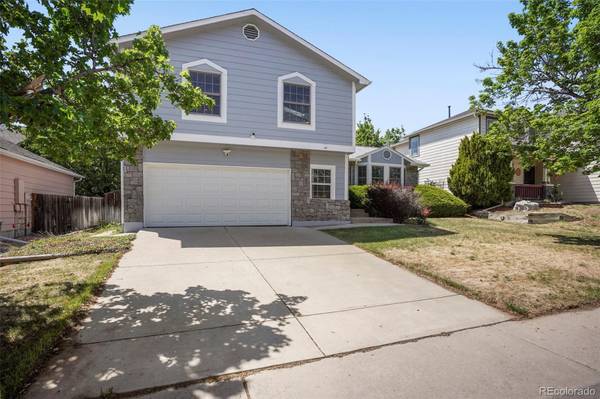 2215 S Zeno ST, Aurora, CO 80013