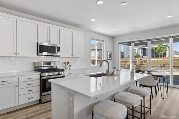 936 Alpine Ridge ST, Erie, CO 80516