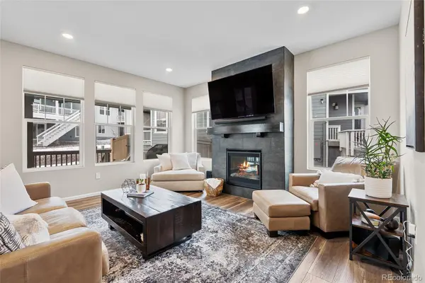 138 Lullaby LN, Castle Rock, CO 80109