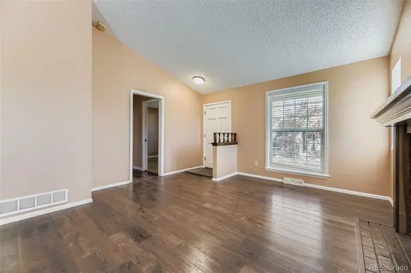 7532 S Cove CIR, Centennial, CO 80122