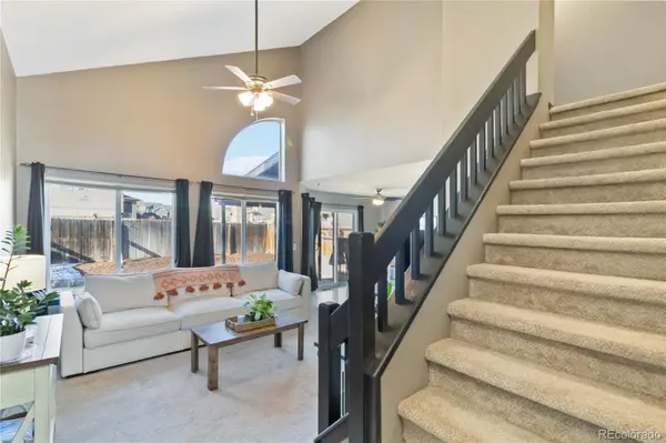 8827 Cloverleaf CIR, Parker, CO 80134