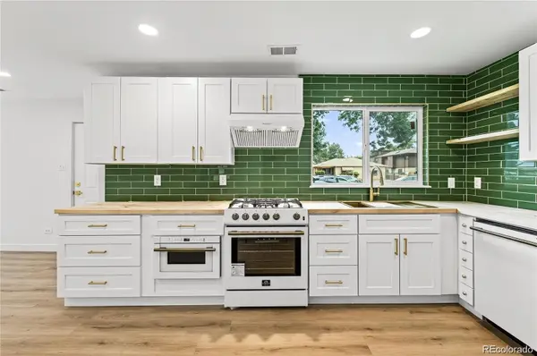3070 Cherry ST, Denver, CO 80207