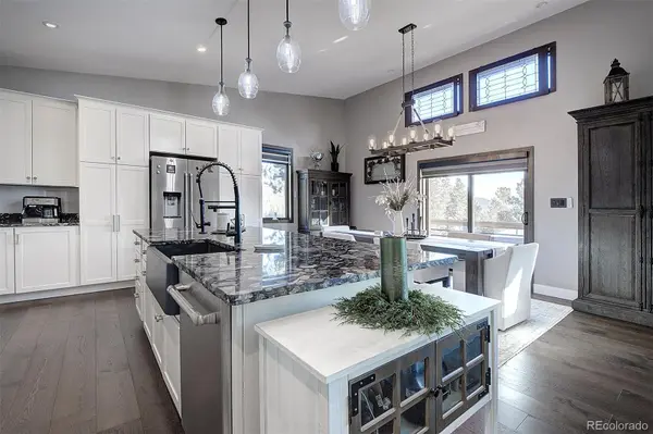 94 Crest View DR, Black Hawk, CO 80422
