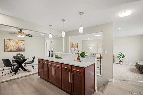 811 Altair DR, Littleton, CO 80124