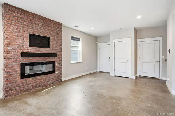 529 Foxtail PL, Wiggins, CO 80654