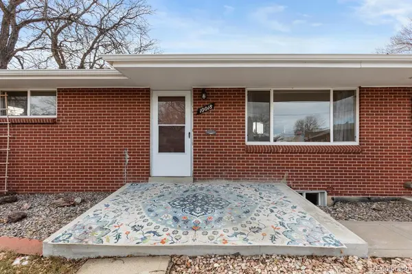 10018 W 60th AVE, Arvada, CO 80004