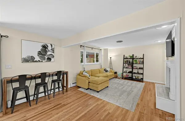 2288 S Sherman ST, Denver, CO 80210