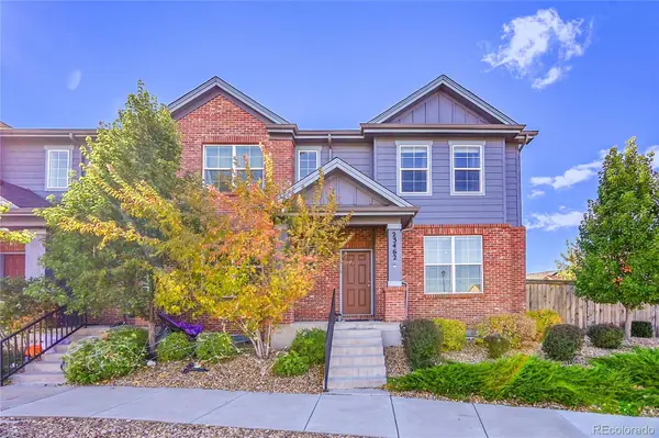 23462 E Chenango PL, Aurora, CO 80016
