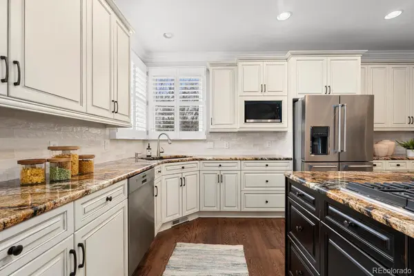 141 Fairchild PL, Highlands Ranch, CO 80126