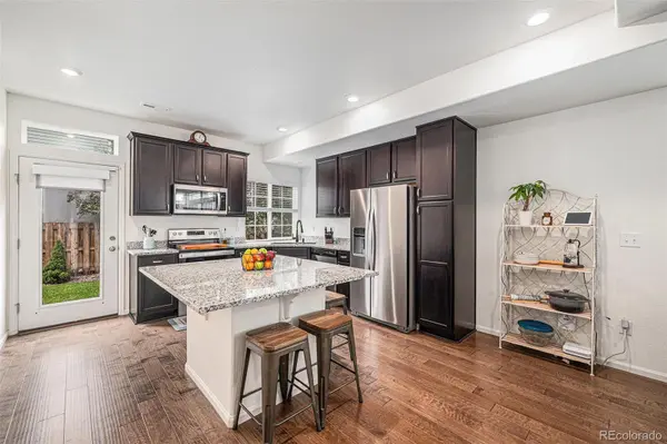 203 S Oak Hill ST, Aurora, CO 80018