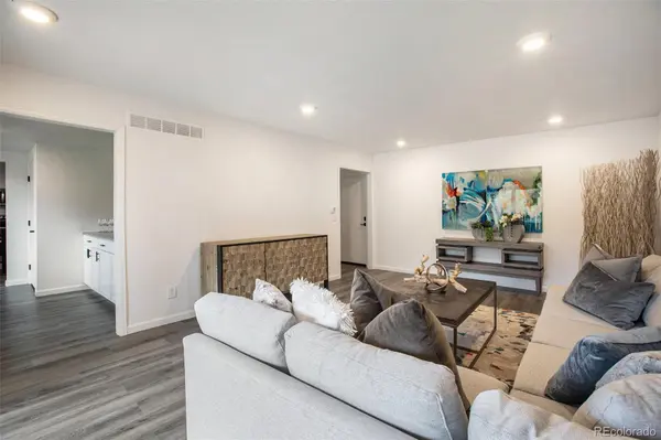 6483 S Sycamore ST, Littleton, CO 80120