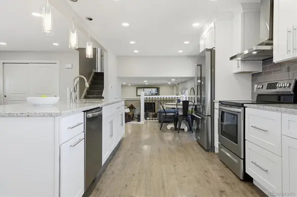 1148 W Hinsdale DR, Littleton, CO 80120