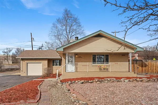 8401 W 64th PL, Arvada, CO 80004