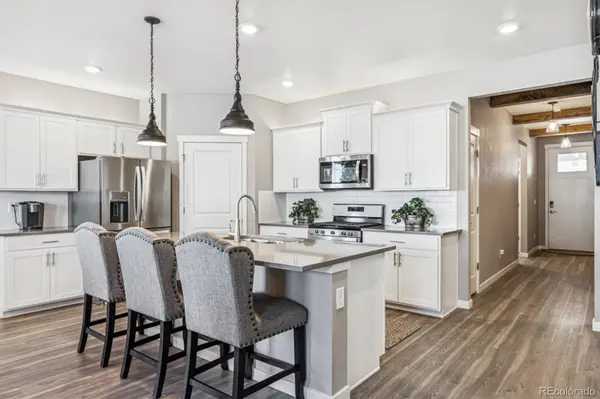 4985 Cattle Cross LN, Castle Rock, CO 80104