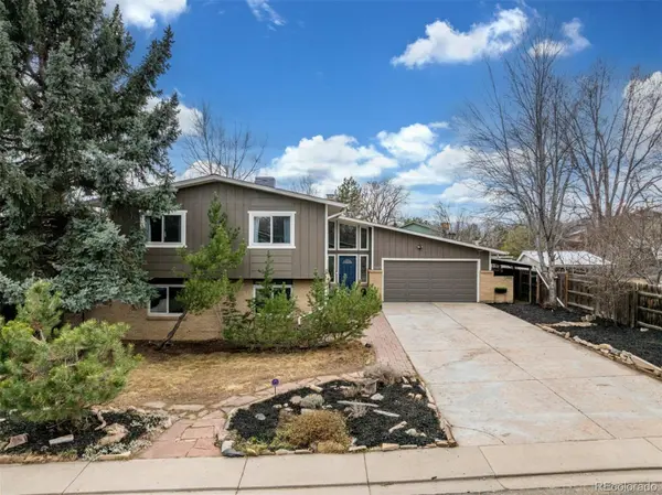 865 Sparta DR, Lafayette, CO 80026