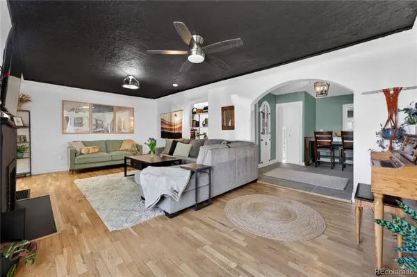 2720 S Logan ST, Englewood, CO 80113