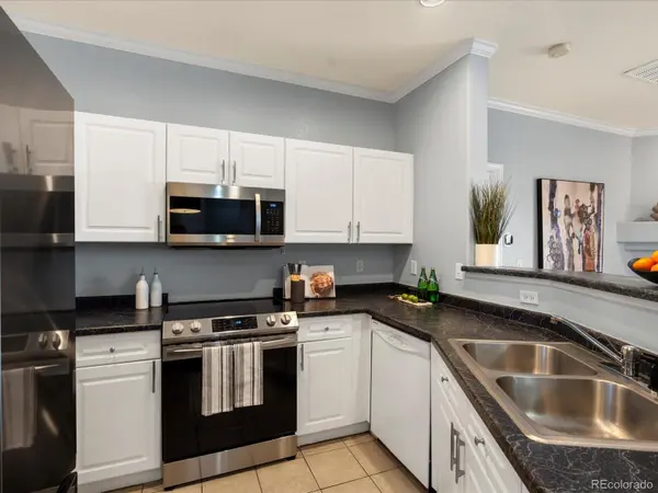 7498 S Alkire ST #202, Littleton, CO 80127