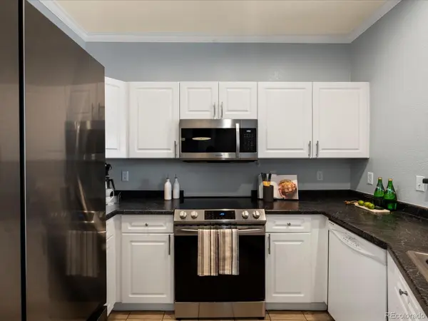 7498 S Alkire ST #202, Littleton, CO 80127