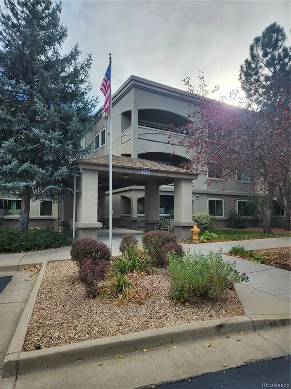 2451 Kipling ST #201, Lakewood, CO 80215