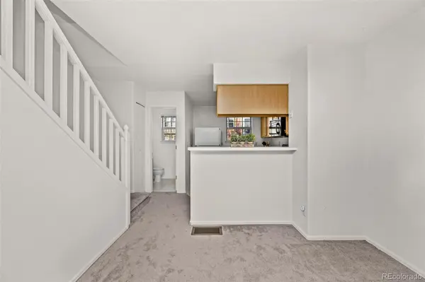 11808 E Kepner DR, Aurora, CO 80012