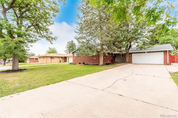472 Jamaica ST, Aurora, CO 80010
