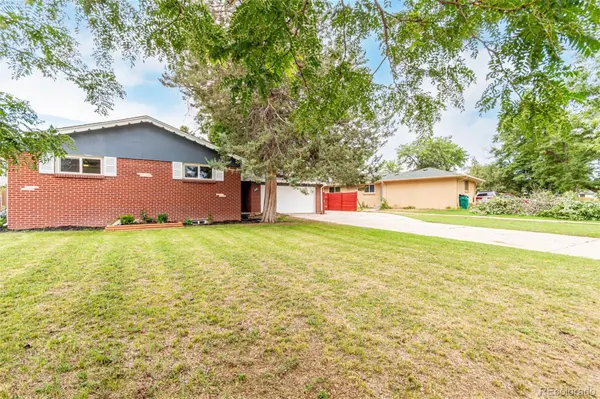 472 Jamaica ST, Aurora, CO 80010