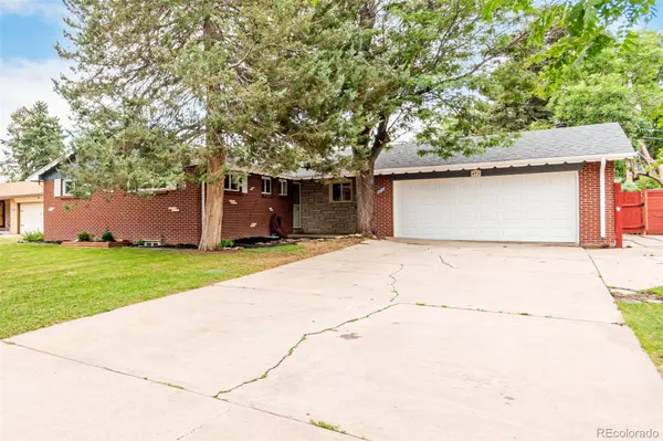 472 Jamaica ST, Aurora, CO 80010