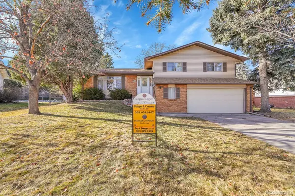 7165 S Syracuse CT, Centennial, CO 80112