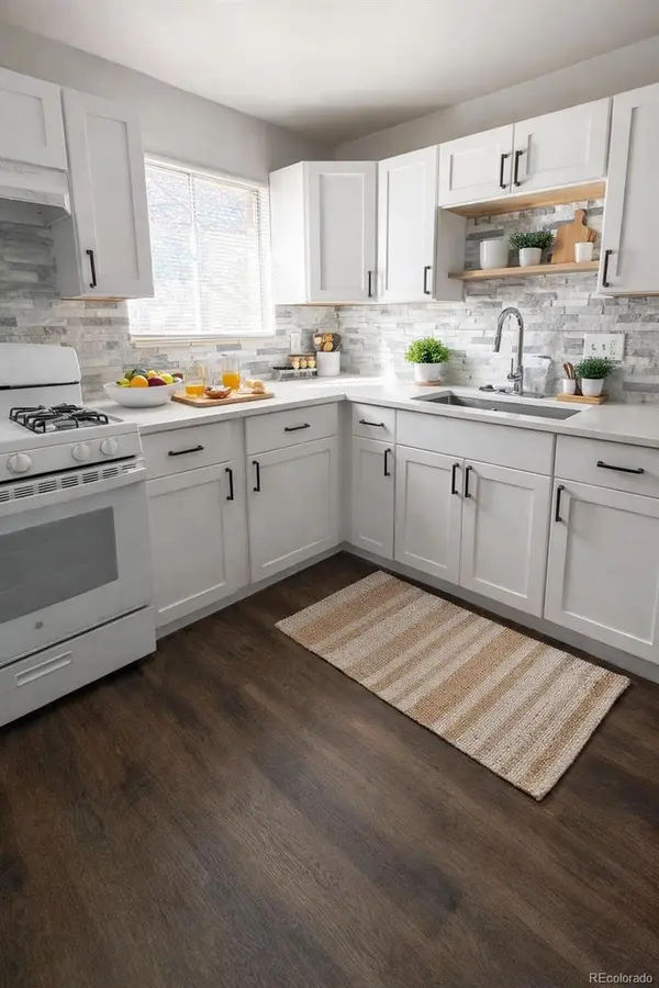 489 Toledo, Aurora, CO 80011