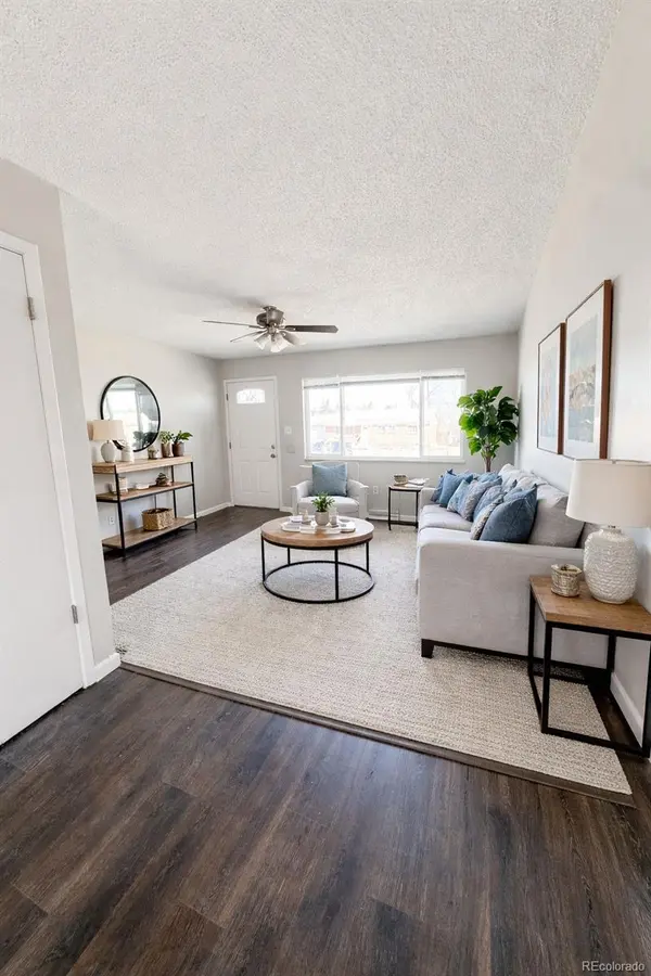 489 Toledo, Aurora, CO 80011